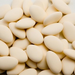 Show details for Dragees Ivory Picture of Dragees Ivory