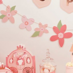 Picture of Princess Party Flower Garland