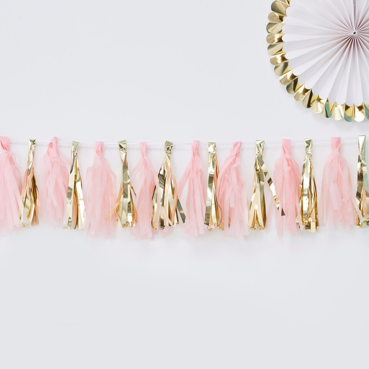 Picture of Oh Baby Pink & Gold Tassel Garland
