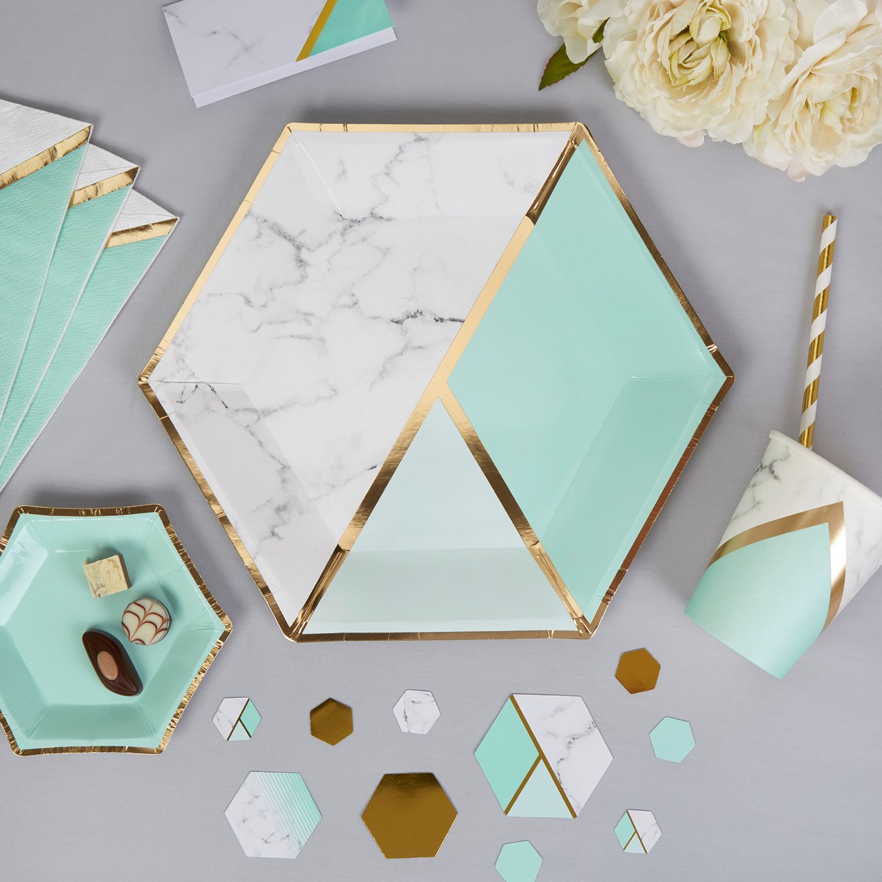 Picture of Large Paper Plates - Colour Block Marble - Mint