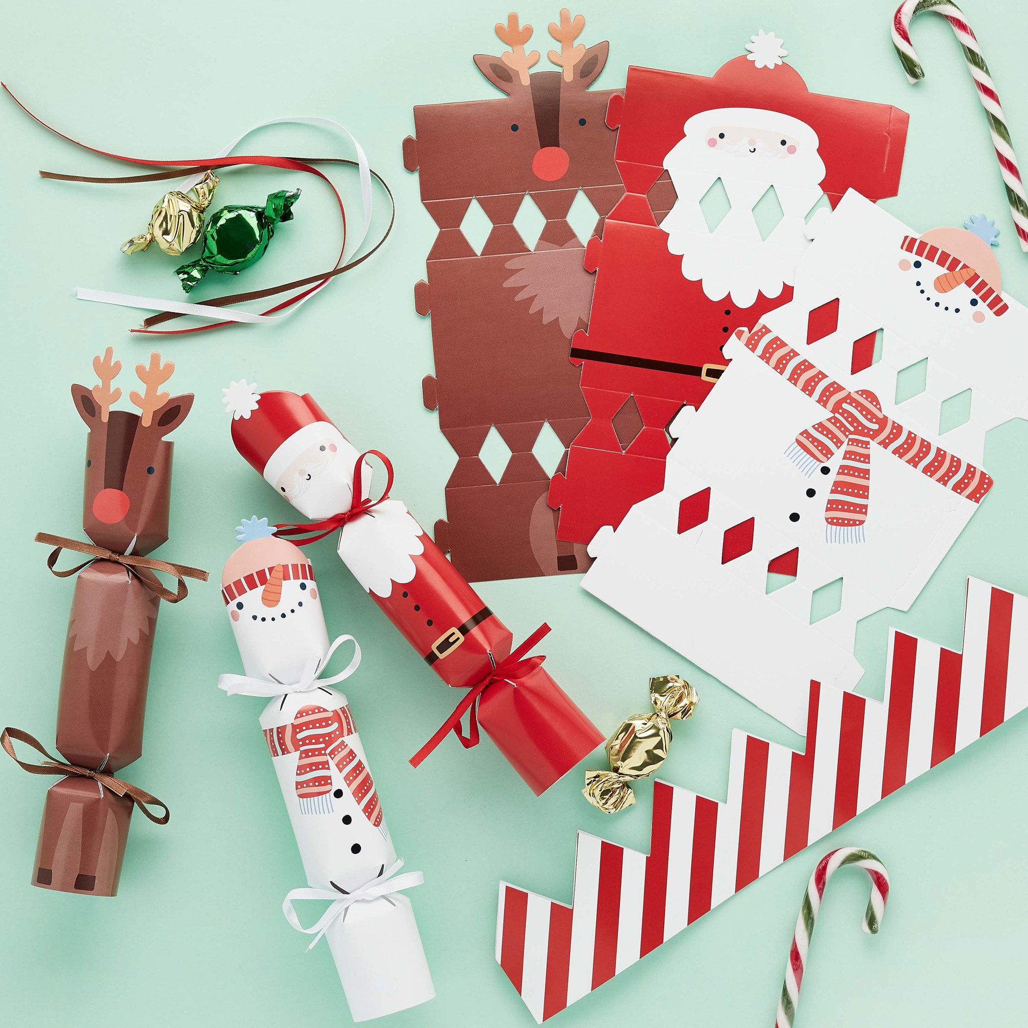 Picture of DIY Festive Friends Cracker Kits